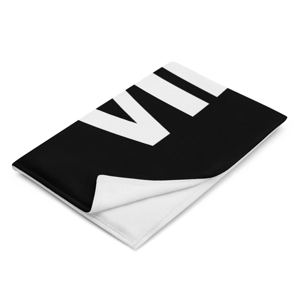 Boater Vibes Black Blanket